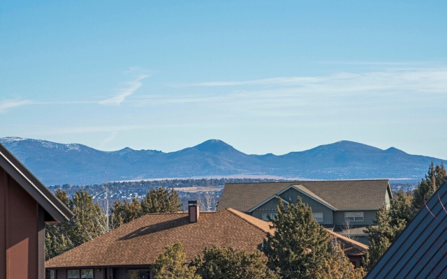328 Parks Loop
