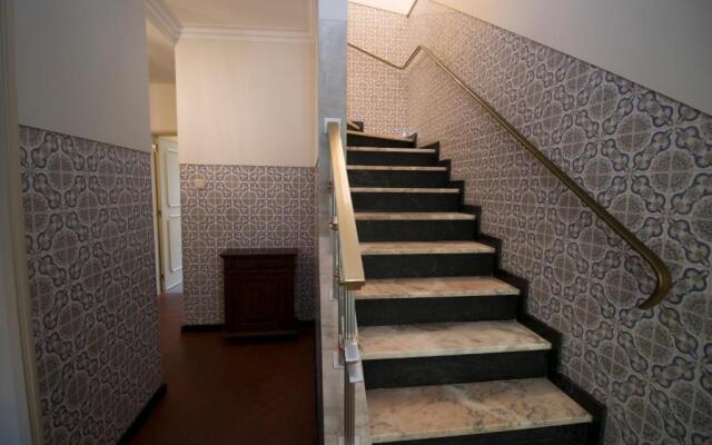 70s House by Capicua