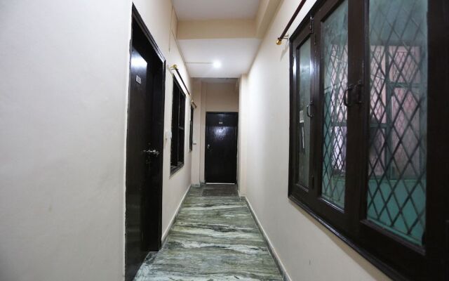 Oyo 26930 Suraj Legacy