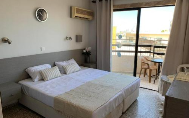 Pan Marie Apartments