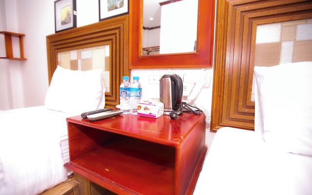 Ruby Riverside Hotel & Hostel