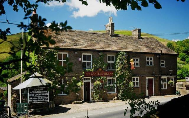 The Lantern Pike Inn