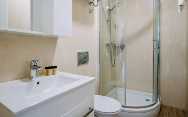 Art Deco Rooms by DuHomes