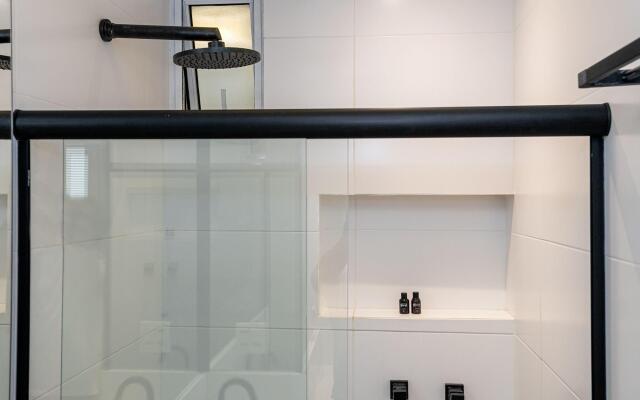 Moderno Apartamento em Copacabana | GB 112/304