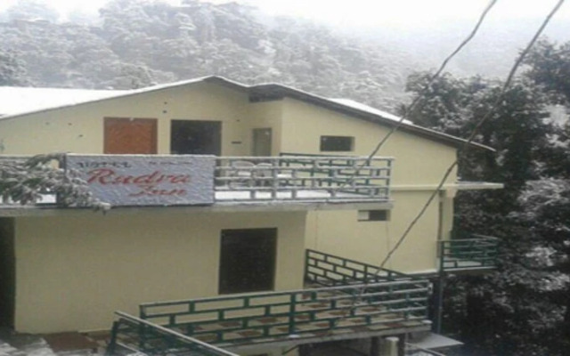 Goroomgo Rudra Inn Dalhousie