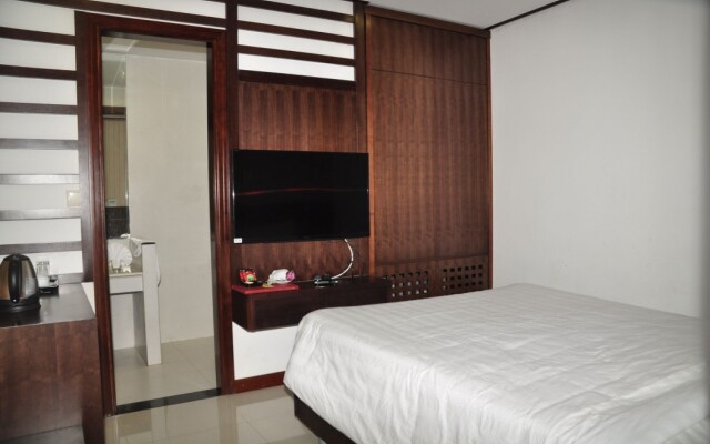 Lang Chai Ha Long Bay Hotel