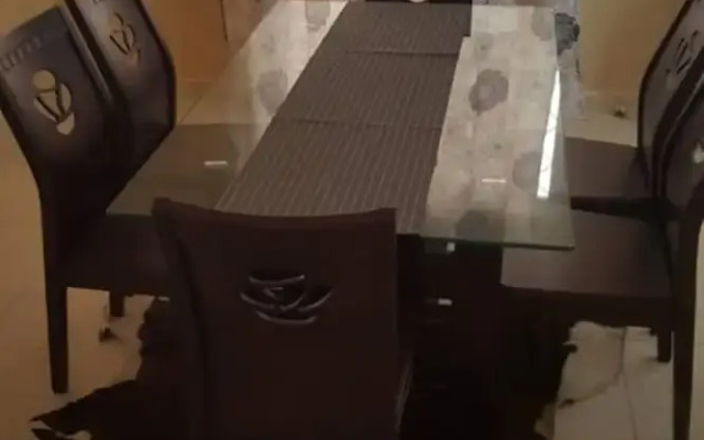 Brusubi 2-beds, Sleeps 6, Pet Friendly & Parking