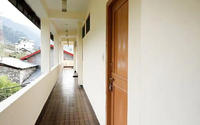 Fabhotel Mahavir