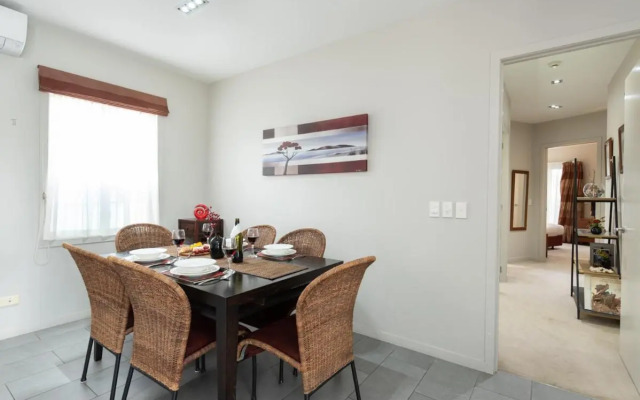 Oceanside - Paihia Waterfront Apartment