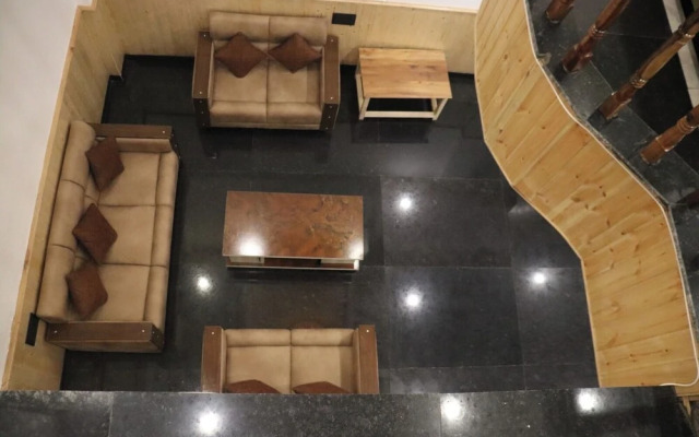 Hotel Mountain Blue Manali