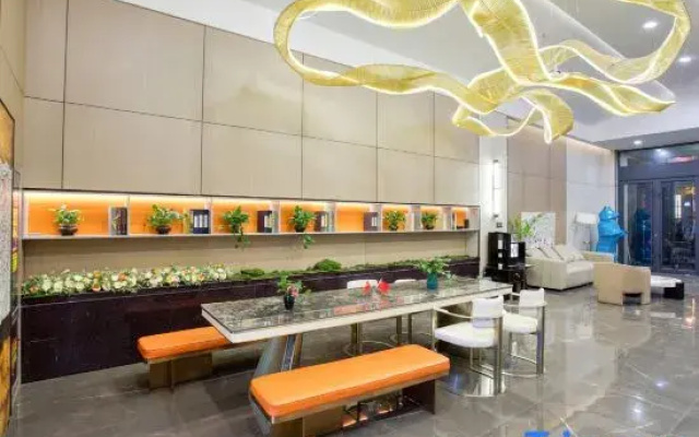 Kuitun Bairun Holiday Hotel