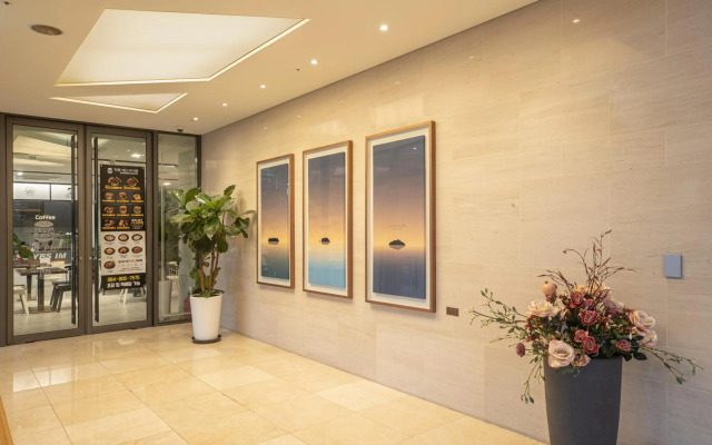 Hotel Golden Daisy Seogwipo Ocean