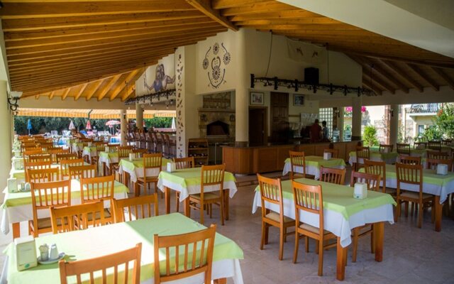 Mavruka Hotel
