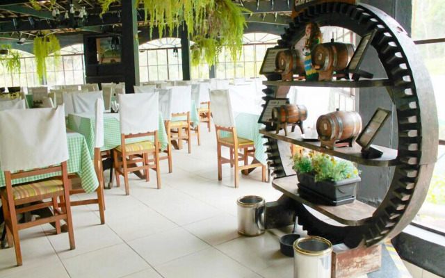 Hotel Fazenda Caluje