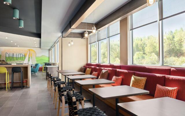 Tru by Hilton Duluth Mall Area