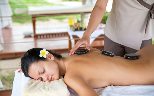 Cam Ranh Riviera Beach Resort & Spa