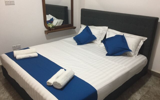 Kandyan Bluestar Villa