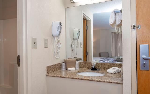 Red Roof Inn Clifton Park