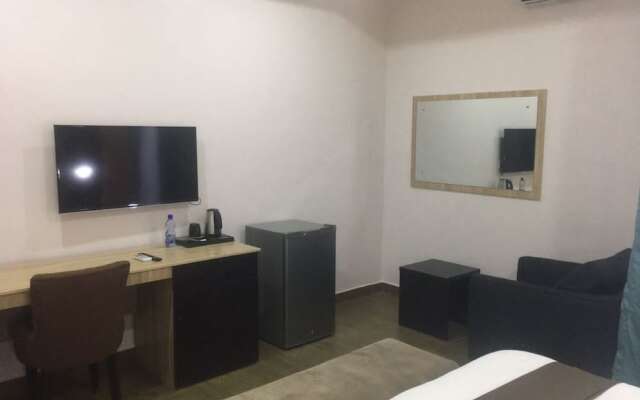 Wizy Hyatt Hotel