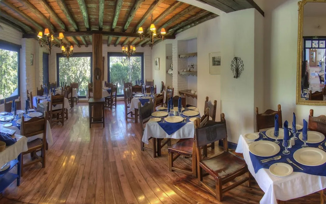 Hosteria Hacienda Pinsaqui