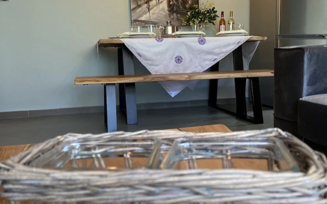 Saint Stephen's apartements at Meteora 3