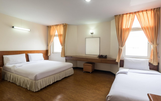 Muangphol Mansion