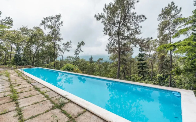 Paradise Retreat With Stunning Views in Jarabacoa