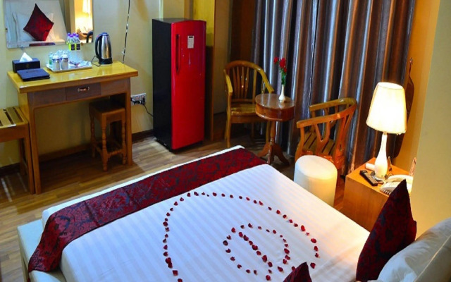 Mingalar Hotel