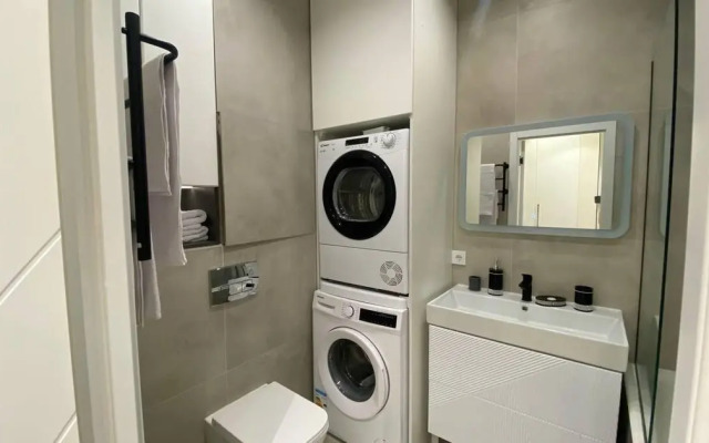 ApartMoscow (Apartment Moscow) on Bolshaya Filevskaya street