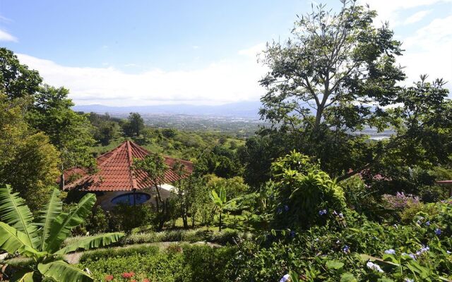 Pura Vida Retreat & Spa