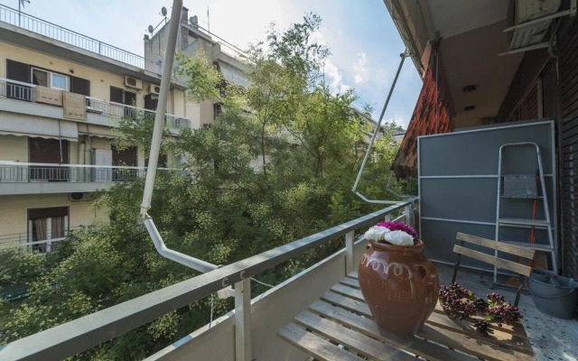 Stylish & cozy apt in Exarchia