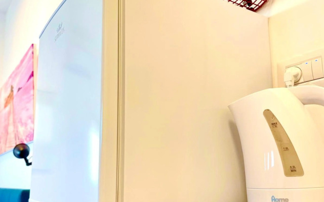 Sea view cozy apartment