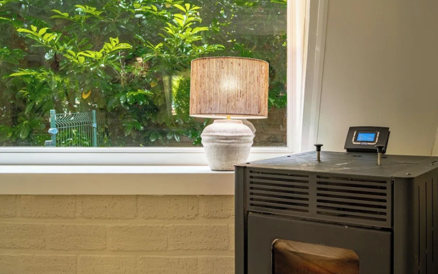 Boshuisje Rekem Three-Bedroom Houses