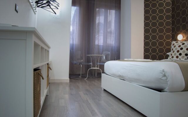 Cest La Vie Suites