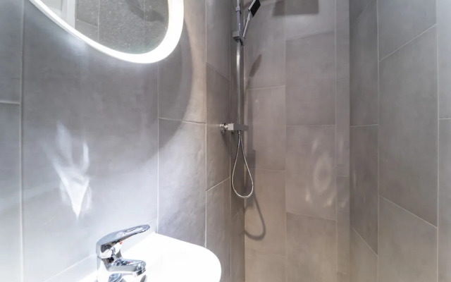 Cute and Cozy Studio - Close TO THE Center