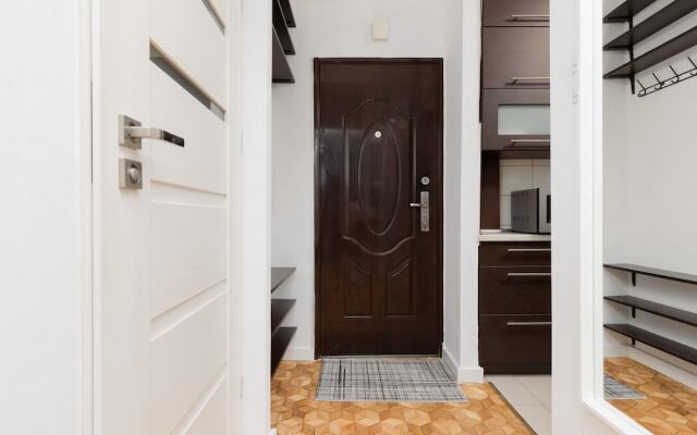 Studio Grzybowska m. 112 by Renters