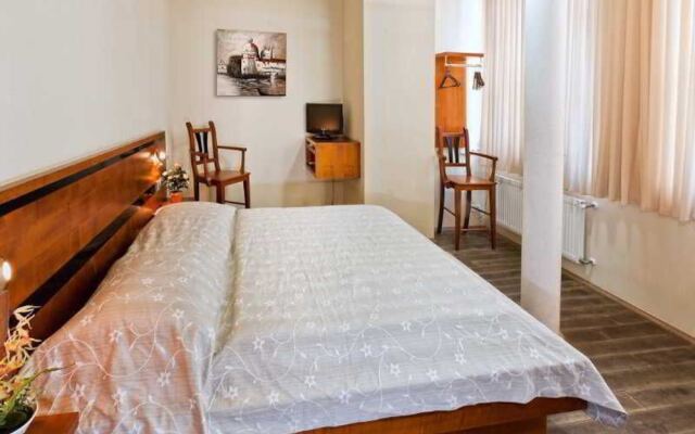 Venezia Old Town Hotel