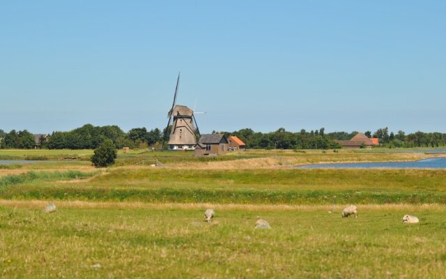 Lovely Holiday Home in Texel near Sea