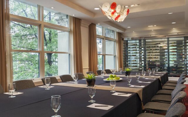 Glenn Hotel, Autograph Collection