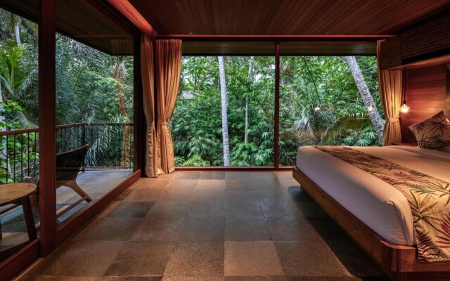 Birdhouses Bali Tree Top Living