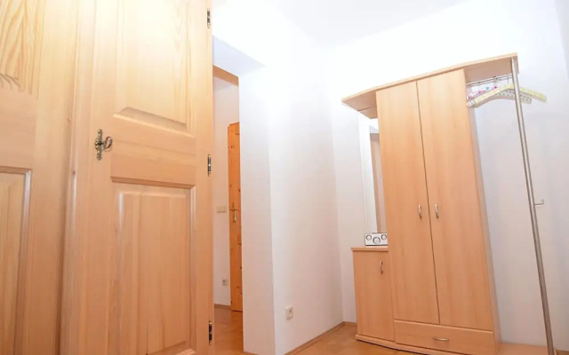 Apartment With Garden and Sauna Tranquil Area