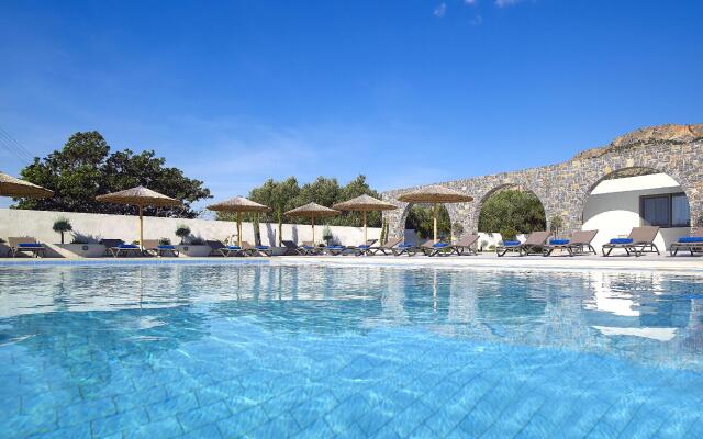 Coriva Beach Hotel & Bungalows