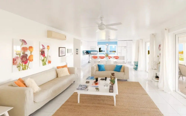 Bahama Mama 5 Bedroom Home