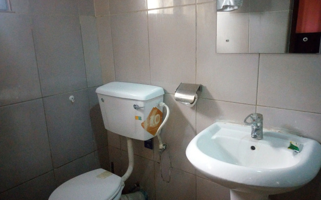 Peak Court Hotels