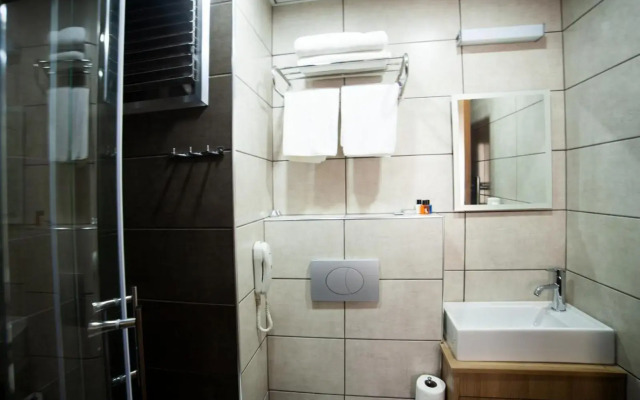 Set Ozer Hotel