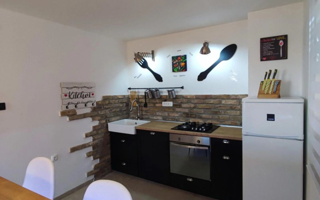 Apartment "King" Cesarica-Karlobag