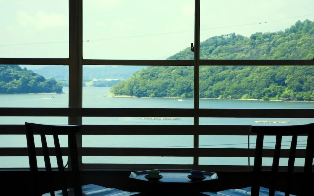 Hamanako Kanzanjionsen Hotel Kikusuitei