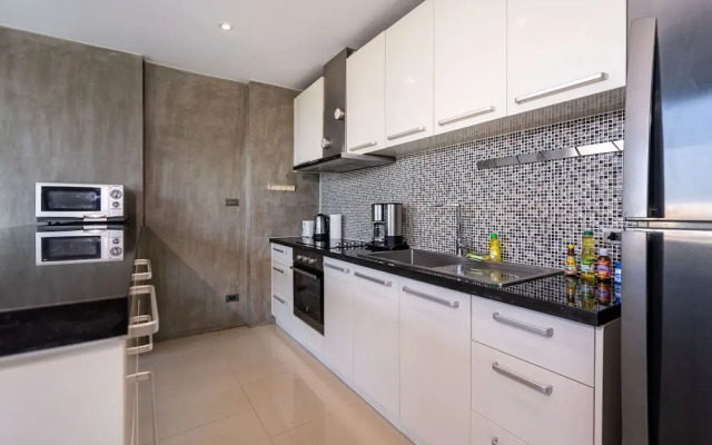 Scenic View 2BR Villa Natural Touch A2