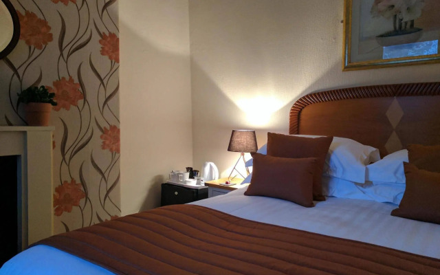 Broadwater Guest House