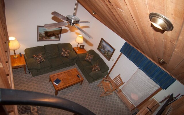 Northwoods A4 - Huckleberry Hideaway